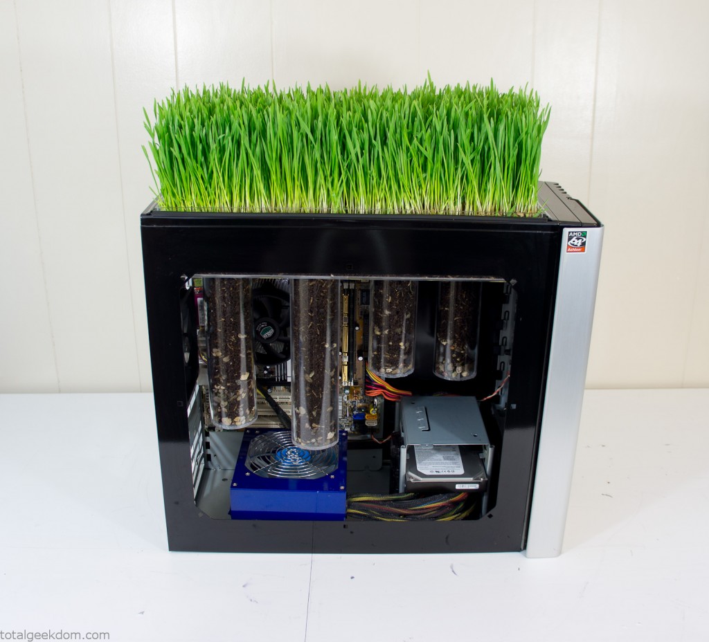 Grass Computer Panel