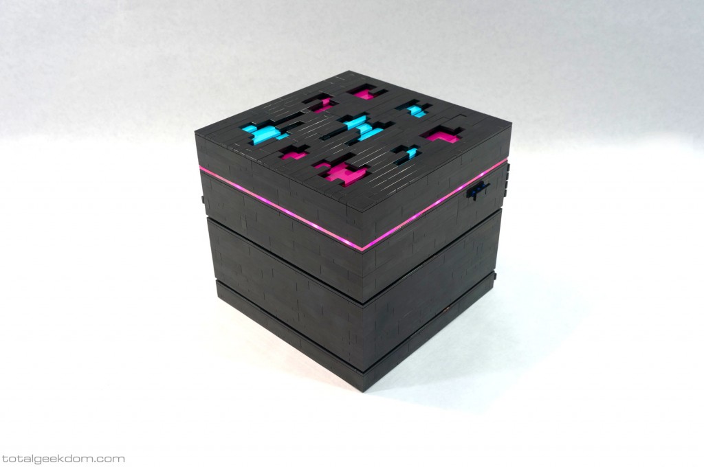 Lego Server Hypercube Pink LED